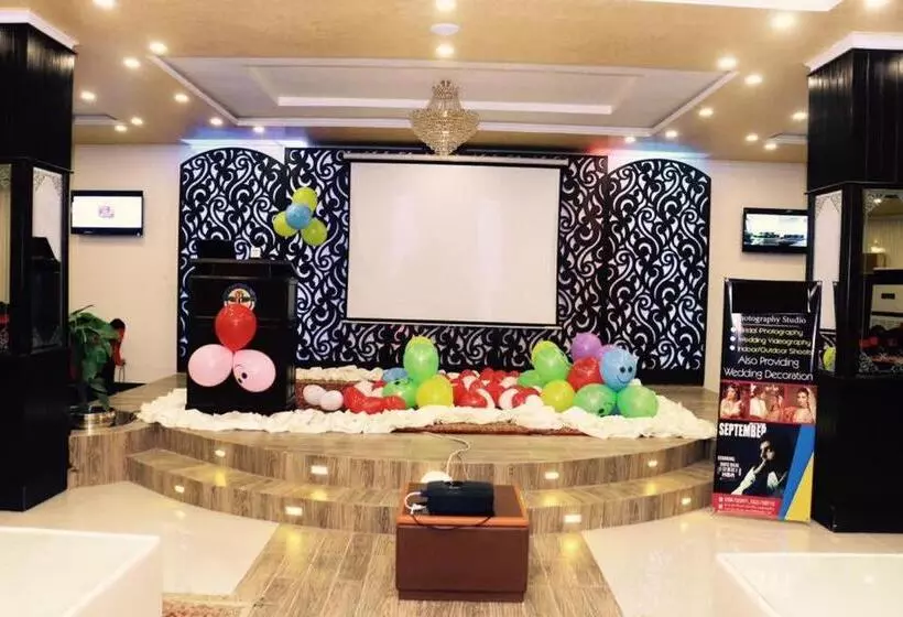 هتل Javson Airport