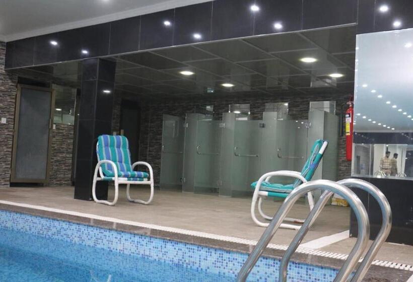 בית מלון כפרי Javson Airport