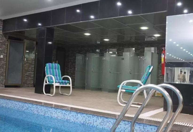 هتل Javson Airport