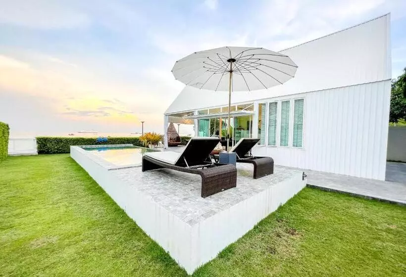 Hotelli One Villa Samaesarn