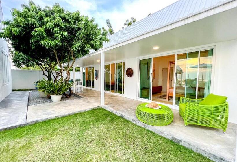 ホテル One Villa Samaesarn