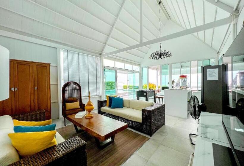 ホテル One Villa Samaesarn