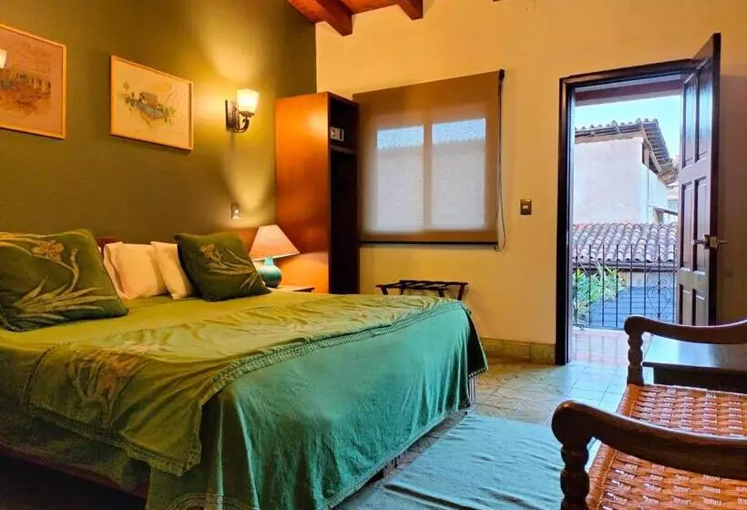 La Casa B & B