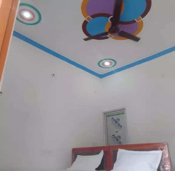 Majatalo Janki Kutir 2 Guest House