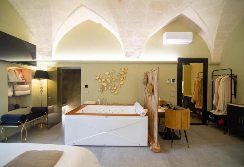 פנסיון Siramà Suite Deluxe