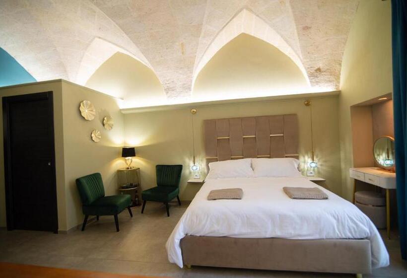 פנסיון Siramà Suite Deluxe