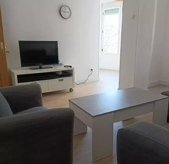 تختخواب و صبحانه Bnb Retiro