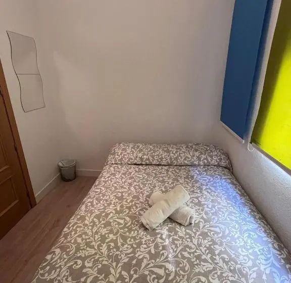 تختخواب و صبحانه Bnb Retiro