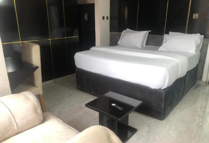 Davizz Hotel And Suites