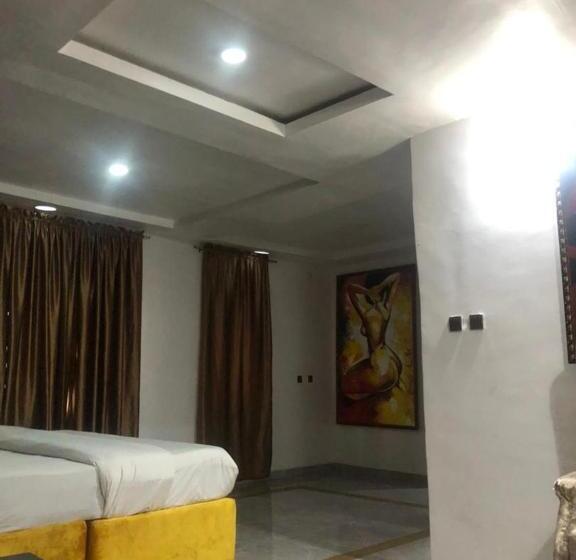 Davizz Hotel And Suites