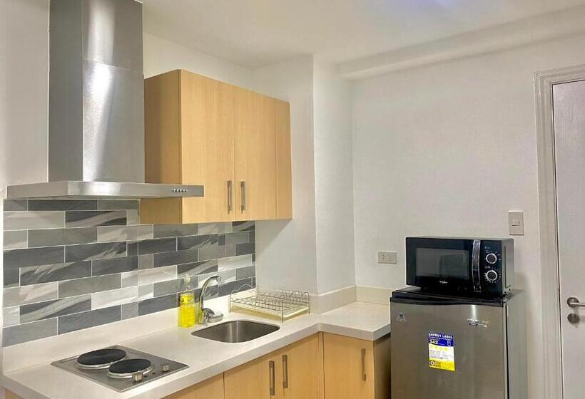 Hotel 1 Br Condo Unit At Commonwealth