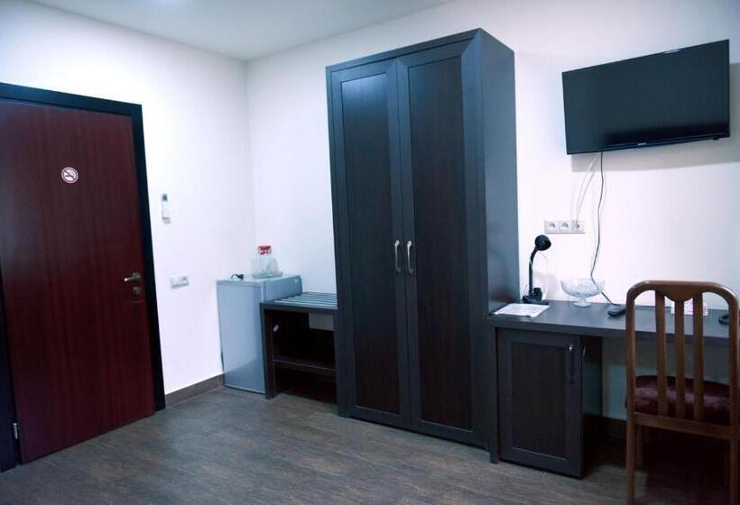 هتل Best Guest House Byurakan