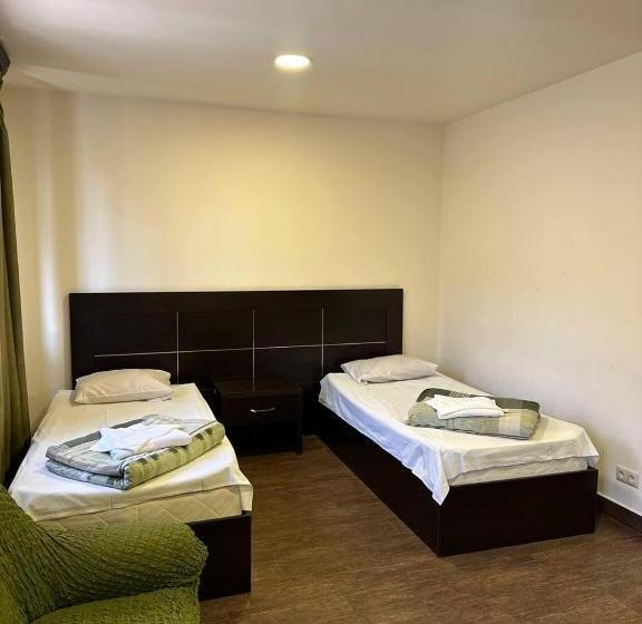 هتل Best Guest House Byurakan