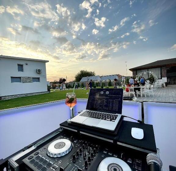 Отель Complex Braniște