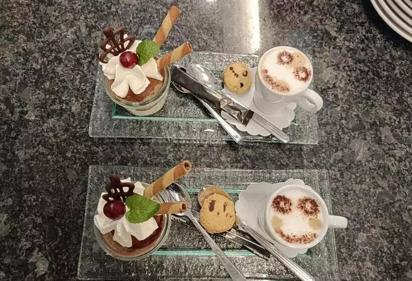 ホテル Gasthof Sternen Detligen