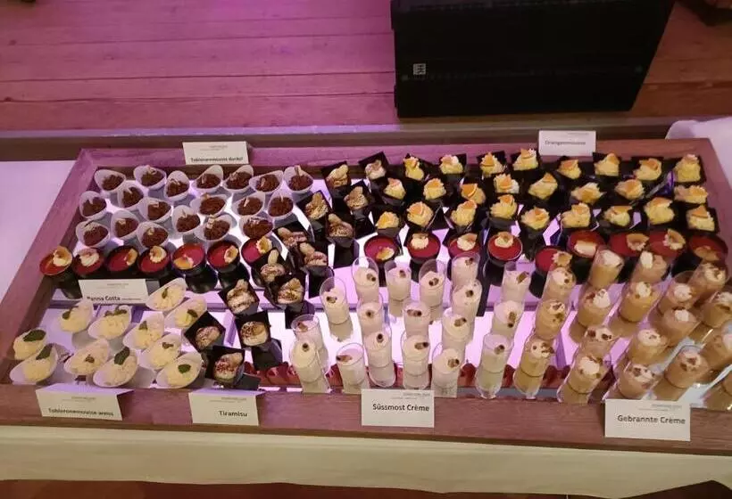 ホテル Gasthof Sternen Detligen