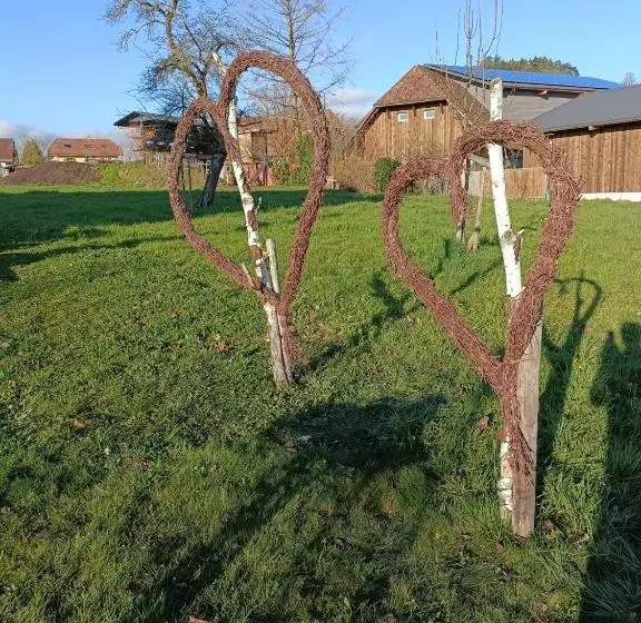 ホテル Gasthof Sternen Detligen