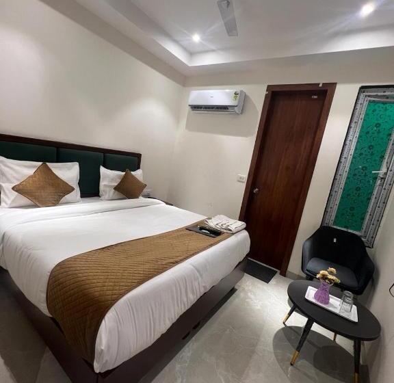 호텔 Ivory Inn New Delhi At Igi Airport