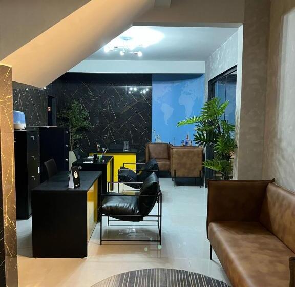 Otel Let S Go Tour Palace Hotéis