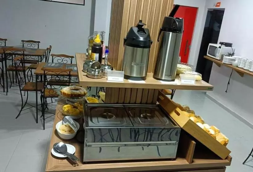 ホテル Let S Go Tour Palace Hotéis