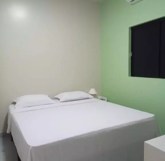 ホテル Let S Go Tour Palace Hotéis