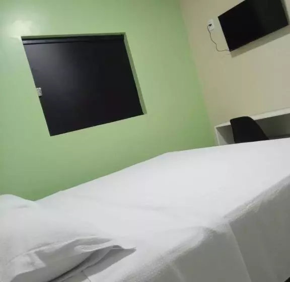 ホテル Let S Go Tour Palace Hotéis