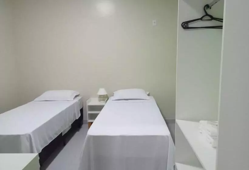 ホテル Let S Go Tour Palace Hotéis