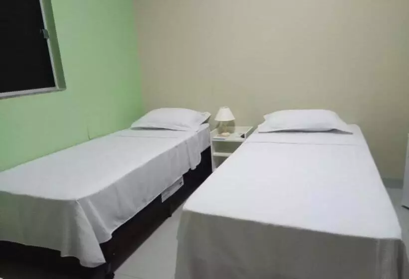 ホテル Let S Go Tour Palace Hotéis