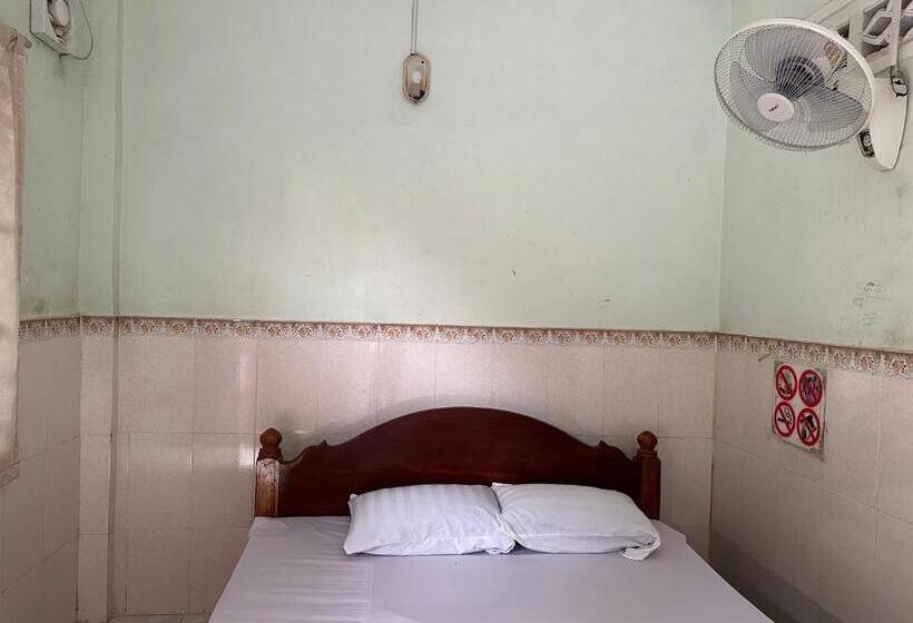 پانسیون Palm Tree Quest House