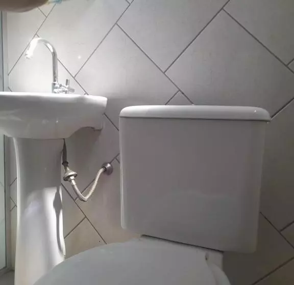 ペンション Quarto Para Temporada