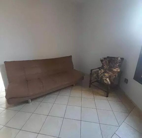 ペンション Quarto Para Temporada