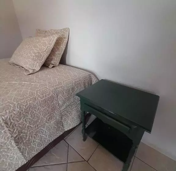ペンション Quarto Para Temporada