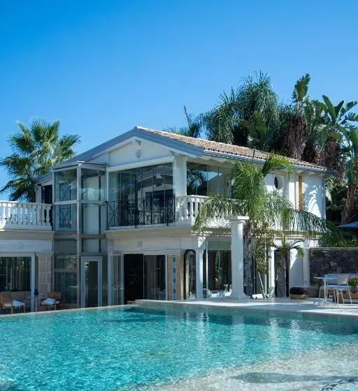 Majatalo Thalos Boutique Home