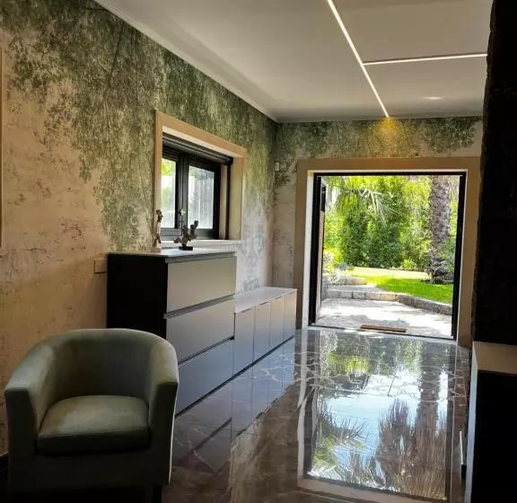 Majatalo Thalos Boutique Home