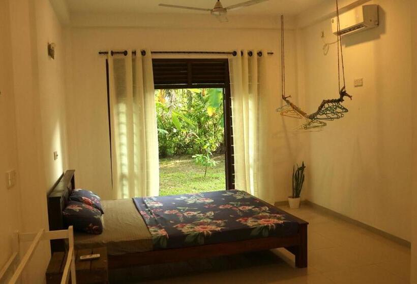 Pensiune The Drop In Madiha I A/c Suite