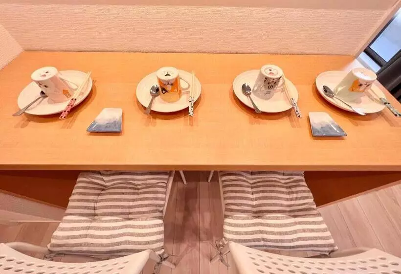 High End Tokyo Shinjuku Central Park Flat 5