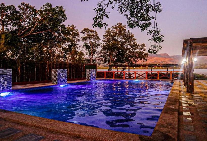 호텔 Dawal Lakeview Resort