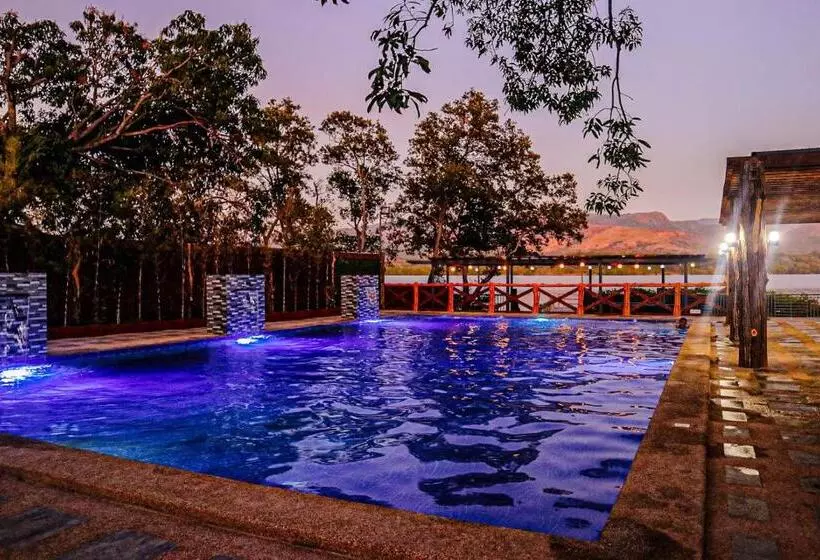 Hotelli Dawal Lakeview Resort