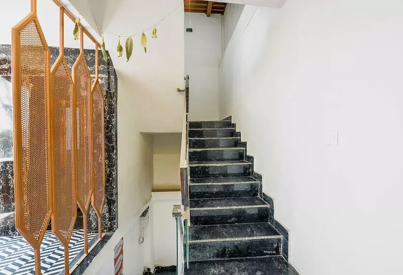 ホテル Fabexpress City Walk