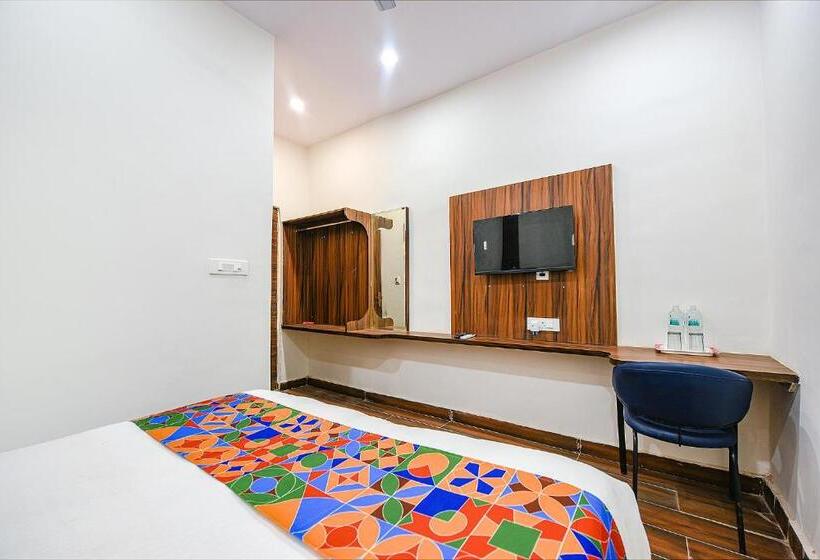 ホテル Fabexpress City Walk