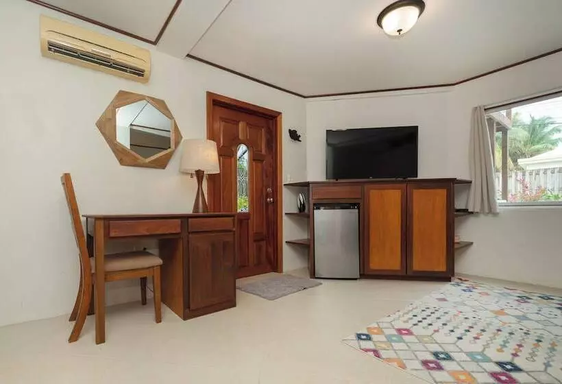 پانسیون Pur Private Suites