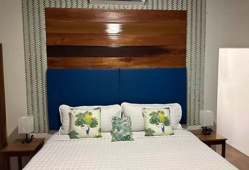 پانسیون Pur Private Suites