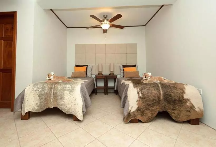 پانسیون Pur Private Suites