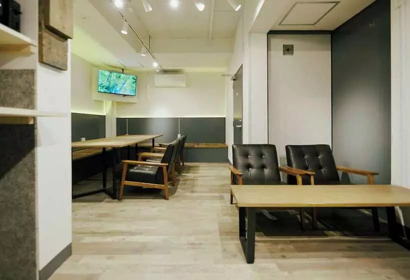 هاستل Akasaka Guesthouse Hive
