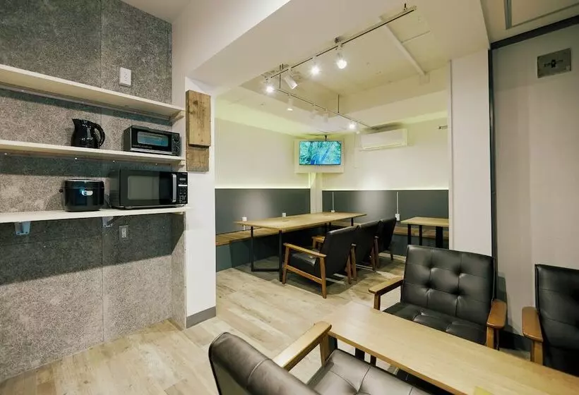 هاستل Akasaka Guesthouse Hive