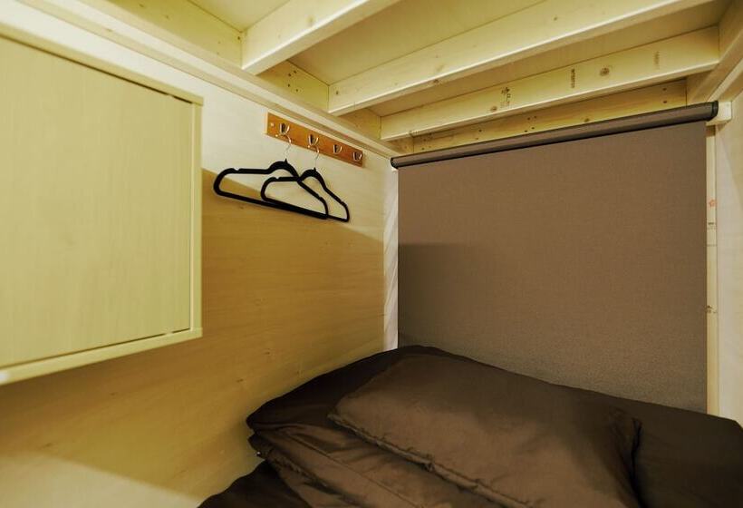 ユースホステル Akasaka Guesthouse Hive