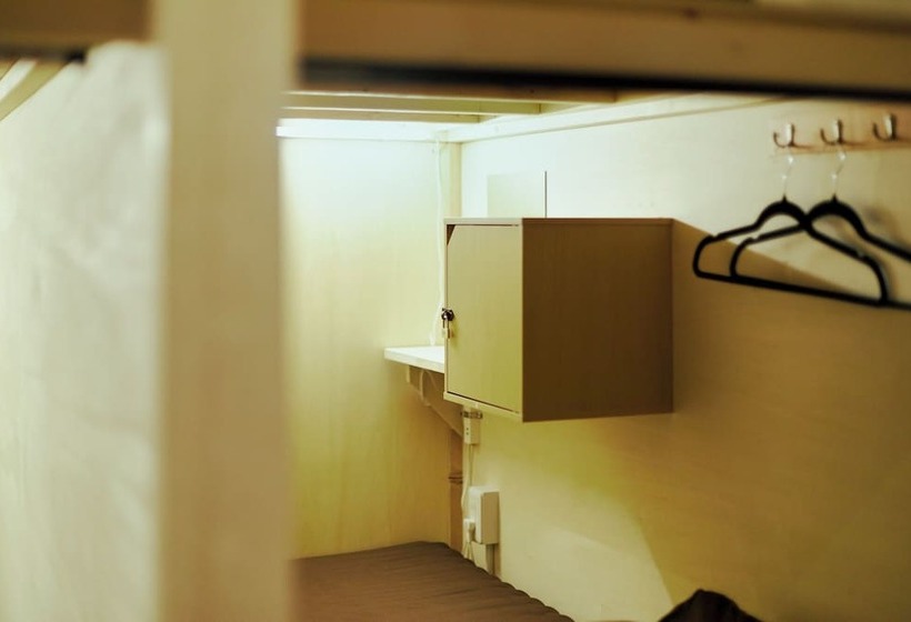 ユースホステル Akasaka Guesthouse Hive