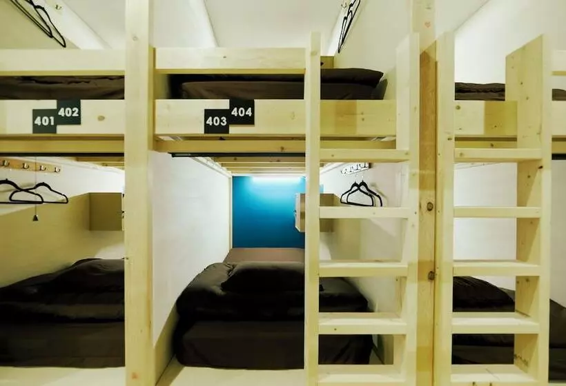 هاستل Akasaka Guesthouse Hive