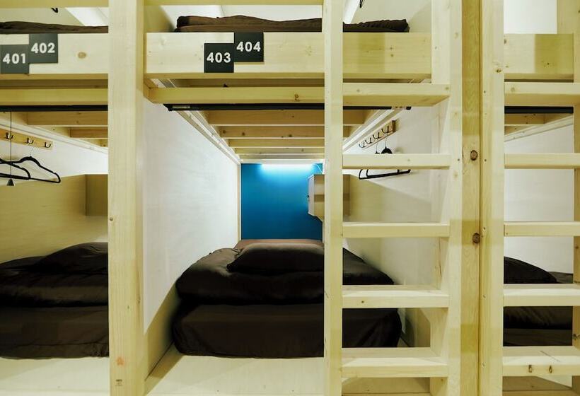 ユースホステル Akasaka Guesthouse Hive