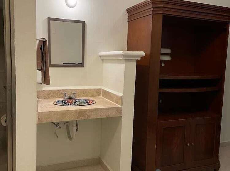 호텔 Capital Center